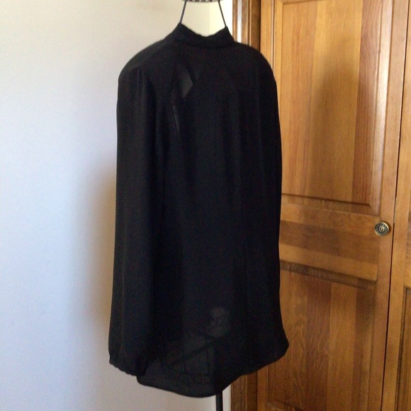 Theory black silk V neck Tunic/Blouse, Medium - Picture 6 of 8